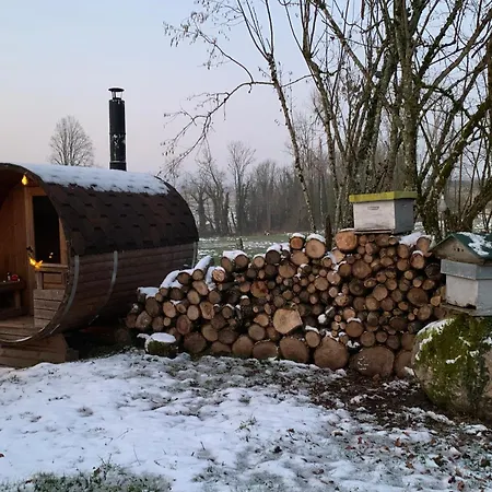 Cabane En Bois Avec Bain Nordique Et Sauna Marigny  Exterior photo